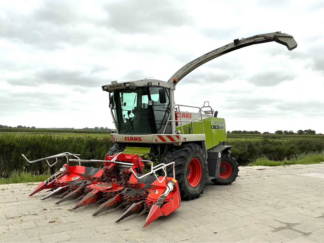 Claas Jaguar 870 Speedstar - Silažni kombajn: slika Claas Jaguar 870 Speedstar - Silažni kombajn Claas Jaguar 870 Speedstar - Silažni kombajn: slika Claas Jaguar 870 Speedstar - Silažni kombajn