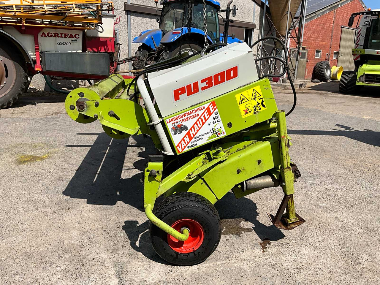 Claas PU 300 - Silažni kombajn: slika Claas PU 300 - Silažni kombajn Claas PU 300 - Silažni kombajn: slika Claas PU 300 - Silažni kombajn