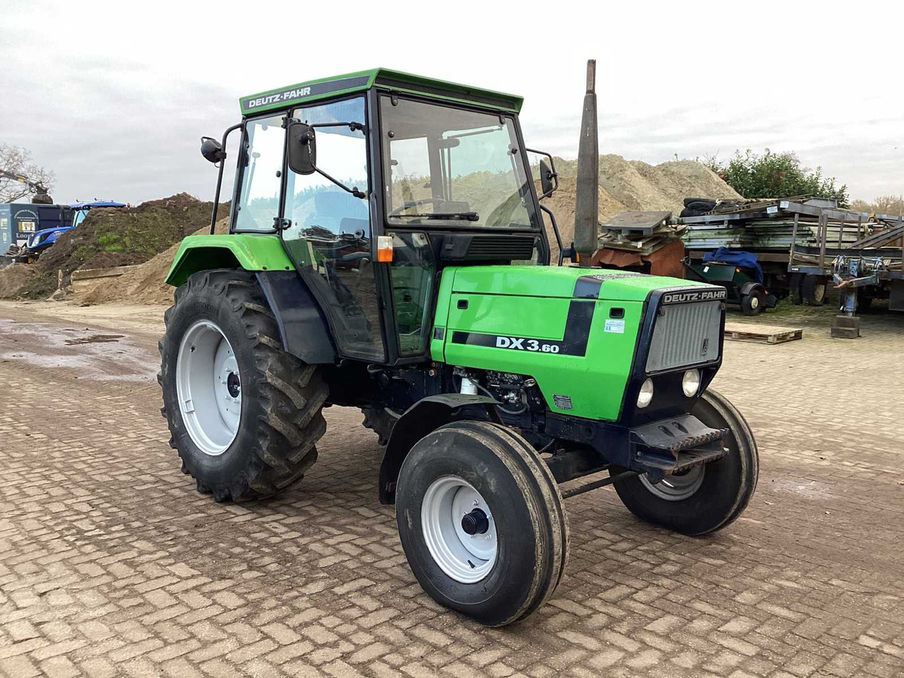 Deutz DX3.50 - Traktor: slika Deutz DX3.50 - Traktor Deutz DX3.50 - Traktor: slika Deutz DX3.50 - Traktor