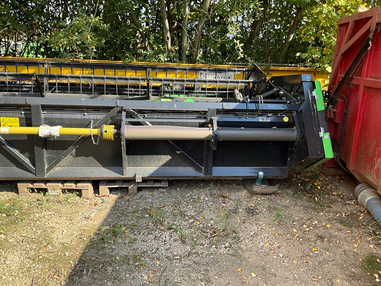 Deutz-Fahr 1133 - Kombajn: slika Deutz-Fahr 1133 - Kombajn Deutz-Fahr 1133 - Kombajn: slika Deutz-Fahr 1133 - Kombajn