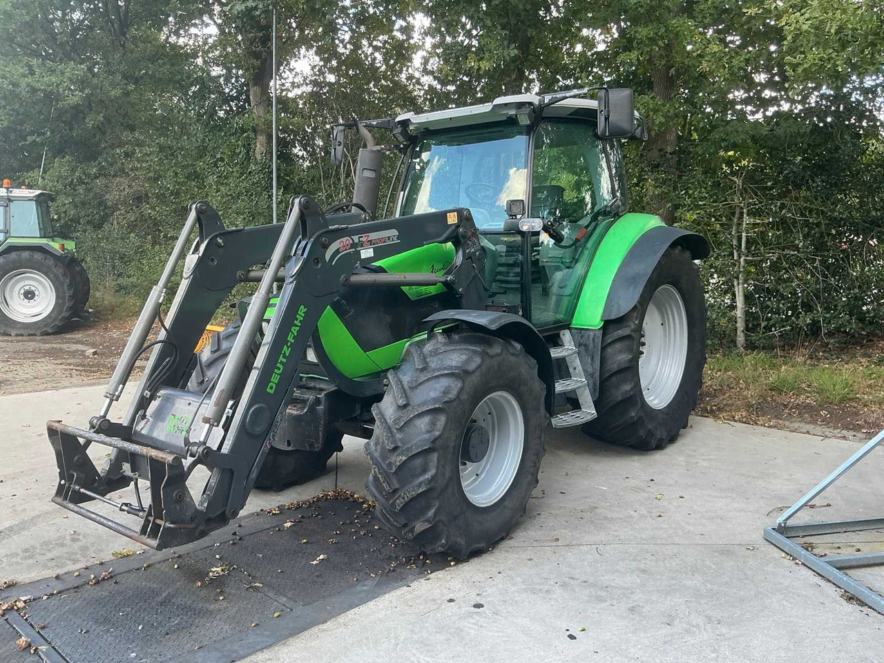 Deutz-Fahr Agrotron K 410 - Traktor: slika Deutz-Fahr Agrotron K 410 - Traktor Deutz-Fahr Agrotron K 410 - Traktor: slika Deutz-Fahr Agrotron K 410 - Traktor