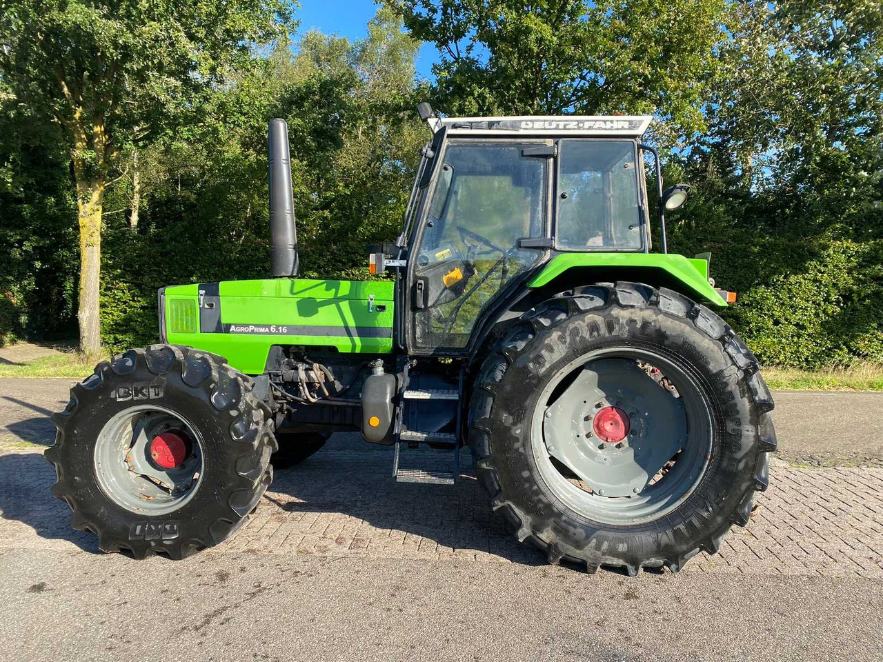 Deutz-Fahr Argo Prime DX 6.16 EA - Traktor: slika Deutz-Fahr Argo Prime DX 6.16 EA - Traktor Deutz-Fahr Argo Prime DX 6.16 EA - Traktor: slika Deutz-Fahr Argo Prime DX 6.16 EA - Traktor