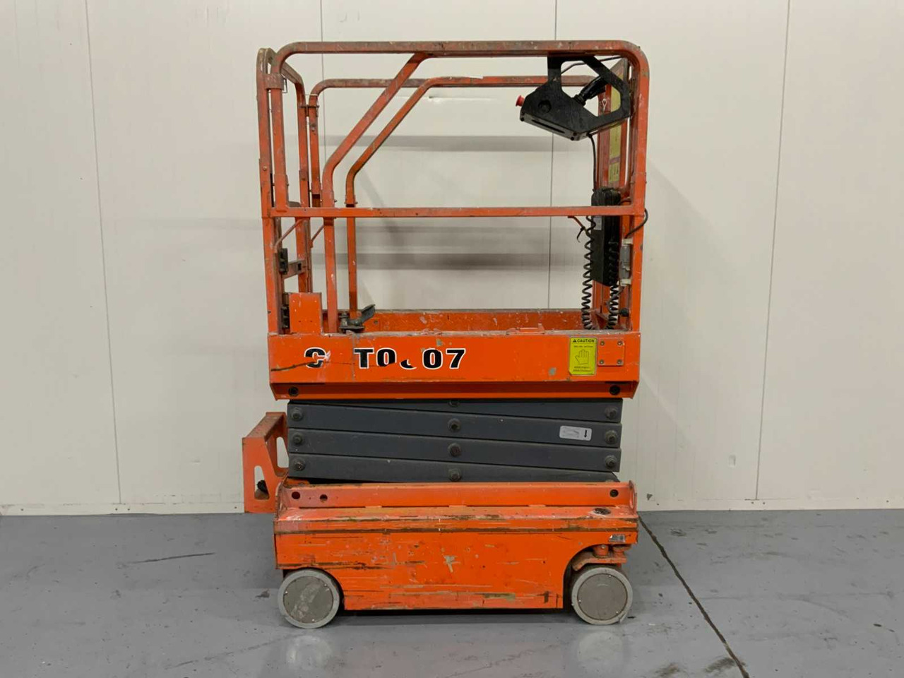 Podizna platforma Dingli JCTP0607DCS: slika Podizna platforma Dingli JCTP0607DCS