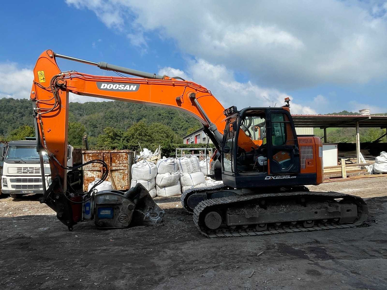 Doosan DX235LCR - Bager gusjeničar: slika Doosan DX235LCR - Bager gusjeničar Doosan DX235LCR - Bager gusjeničar: slika Doosan DX235LCR - Bager gusjeničar