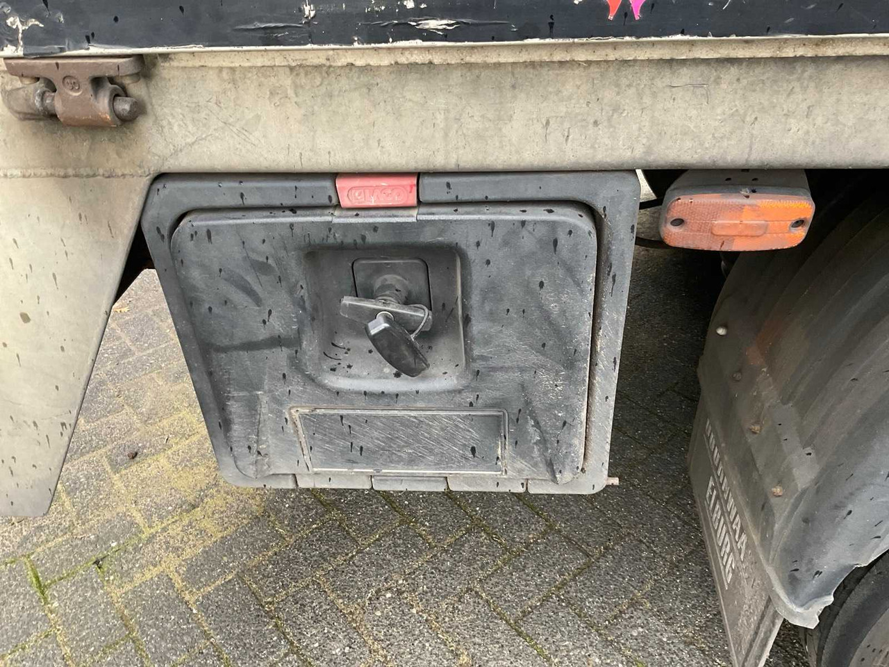 Dostavno vozilo 2004 IVECO DAILY BE TRACTOR WITH TRAILER: slika Dostavno vozilo 2004 IVECO DAILY BE TRACTOR WITH TRAILER Dostavno vozilo 2004 IVECO DAILY BE TRACTOR WITH TRAILER: slika Dostavno vozilo 2004 IVECO DAILY BE TRACTOR WITH TRAILER