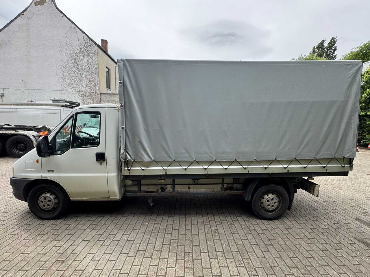 2004 PEUGEOT BOXER 2.8 DIESEL - Dostavno vozilo: slika 2004 PEUGEOT BOXER 2.8 DIESEL - Dostavno vozilo 2004 PEUGEOT BOXER 2.8 DIESEL - Dostavno vozilo: slika 2004 PEUGEOT BOXER 2.8 DIESEL - Dostavno vozilo