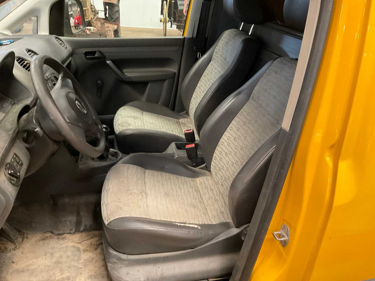 2013 VOLKSWAGEN CADDY L2 COMMERCIAL VEHICLE - Dostavno vozilo: slika 2013 VOLKSWAGEN CADDY L2 COMMERCIAL VEHICLE - Dostavno vozilo 2013 VOLKSWAGEN CADDY L2 COMMERCIAL VEHICLE - Dostavno vozilo: slika 2013 VOLKSWAGEN CADDY L2 COMMERCIAL VEHICLE - Dostavno vozilo