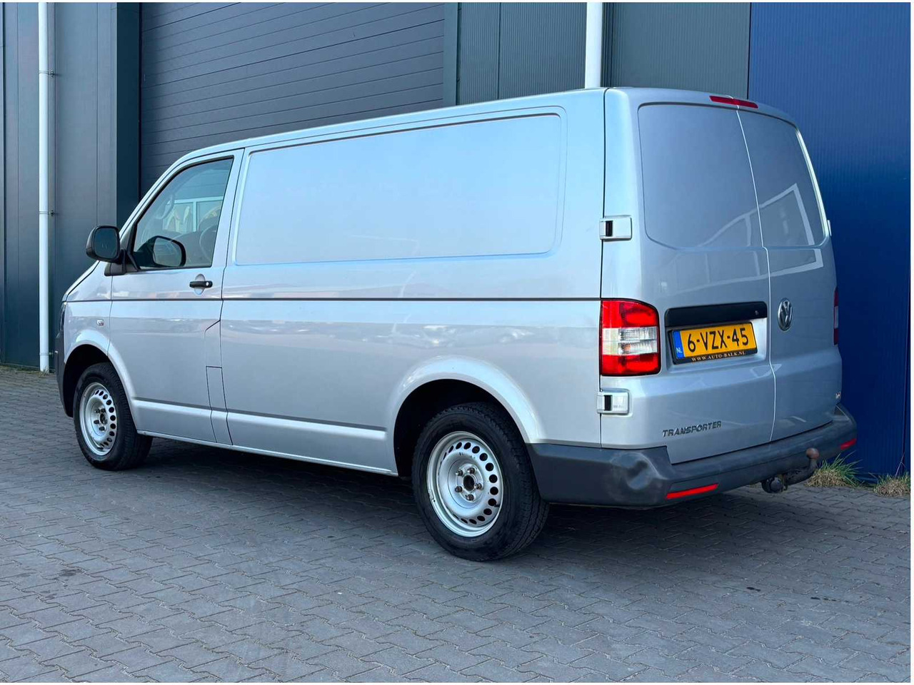 2013 VOLKSWAGEN TRANSPORTER COMMERCIAL VEHICLE - Dostavno vozilo: slika 2013 VOLKSWAGEN TRANSPORTER COMMERCIAL VEHICLE - Dostavno vozilo 2013 VOLKSWAGEN TRANSPORTER COMMERCIAL VEHICLE - Dostavno vozilo: slika 2013 VOLKSWAGEN TRANSPORTER COMMERCIAL VEHICLE - Dostavno vozilo