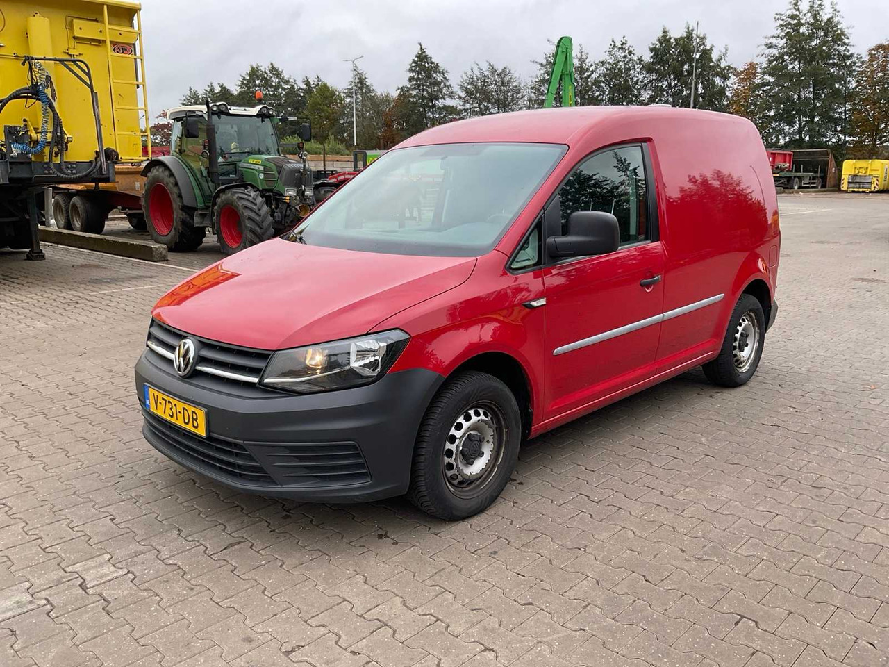 2017 VOLKSWAGEN CADDY 2.0TDI L1H1 TRENDLINE COMMERCIAL VEHICLE - Dostavno vozilo: slika 2017 VOLKSWAGEN CADDY 2.0TDI L1H1 TRENDLINE COMMERCIAL VEHICLE - Dostavno vozilo 2017 VOLKSWAGEN CADDY 2.0TDI L1H1 TRENDLINE COMMERCIAL VEHICLE - Dostavno vozilo: slika 2017 VOLKSWAGEN CADDY 2.0TDI L1H1 TRENDLINE COMMERCIAL VEHICLE - Dostavno vozilo