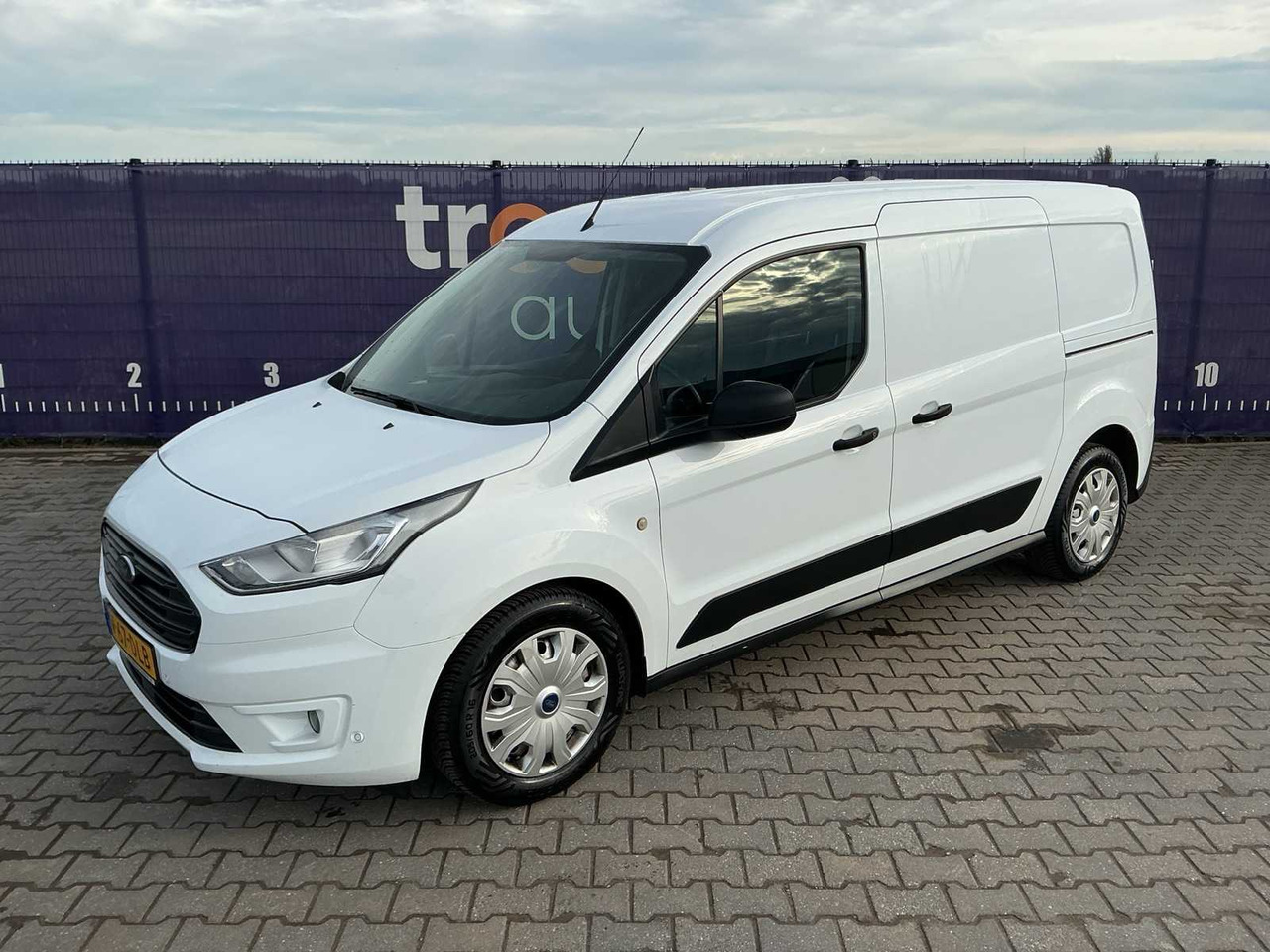 2019 - FORD - TRANSIT CONNECT - 1.5 ECOBLUE L2 TREND - COMMERCIAL VEHICLE - Dostavno vozilo: slika 2019 - FORD - TRANSIT CONNECT - 1.5 ECOBLUE L2 TREND - COMMERCIAL VEHICLE - Dostavno vozilo 2019 - FORD - TRANSIT CONNECT - 1.5 ECOBLUE L2 TREND - COMMERCIAL VEHICLE - Dostavno vozilo: slika 2019 - FORD - TRANSIT CONNECT - 1.5 ECOBLUE L2 TREND - COMMERCIAL VEHICLE - Dostavno vozilo