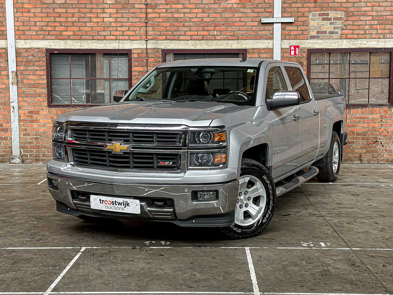 CHEVROLET SILVERADO 5.3L V8 Z71 PICK-UP TRUCK 390HP 2014, VK-821-F - Dostavno vozilo: slika CHEVROLET SILVERADO 5.3L V8 Z71 PICK-UP TRUCK 390HP 2014, VK-821-F - Dostavno vozilo CHEVROLET SILVERADO 5.3L V8 Z71 PICK-UP TRUCK 390HP 2014, VK-821-F - Dostavno vozilo: slika CHEVROLET SILVERADO 5.3L V8 Z71 PICK-UP TRUCK 390HP 2014, VK-821-F - Dostavno vozilo