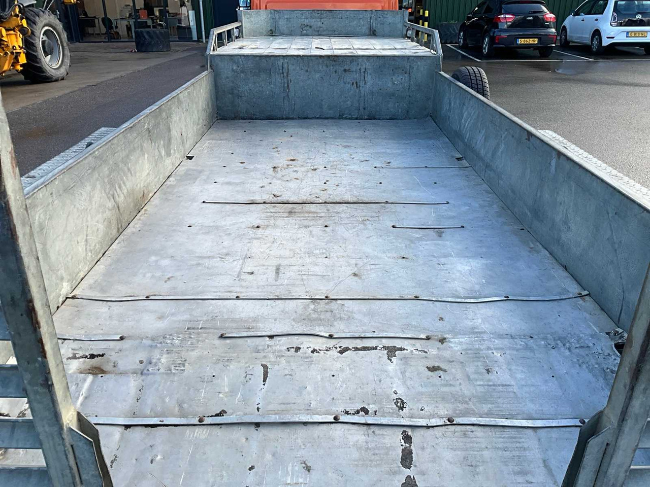 Dostavno vozilo COMMERCIAL VEHICLE WITH TRAILER: slika Dostavno vozilo COMMERCIAL VEHICLE WITH TRAILER Dostavno vozilo COMMERCIAL VEHICLE WITH TRAILER: slika Dostavno vozilo COMMERCIAL VEHICLE WITH TRAILER