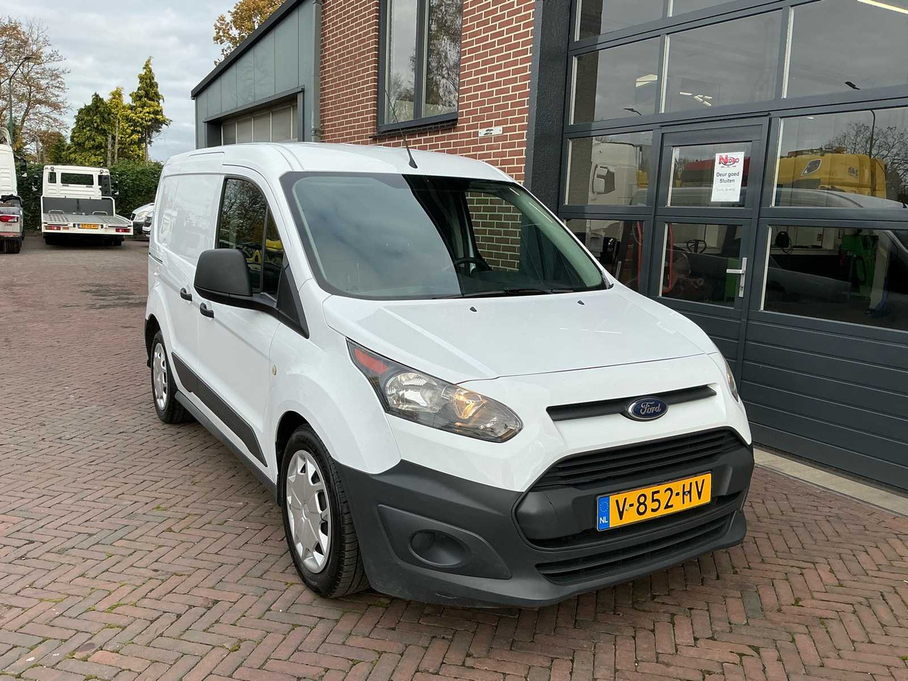 FORD TRANSIT CONNECT 1.5 TDCI L1 ECONOMY VAN - Dostavno vozilo: slika FORD TRANSIT CONNECT 1.5 TDCI L1 ECONOMY VAN - Dostavno vozilo FORD TRANSIT CONNECT 1.5 TDCI L1 ECONOMY VAN - Dostavno vozilo: slika FORD TRANSIT CONNECT 1.5 TDCI L1 ECONOMY VAN - Dostavno vozilo