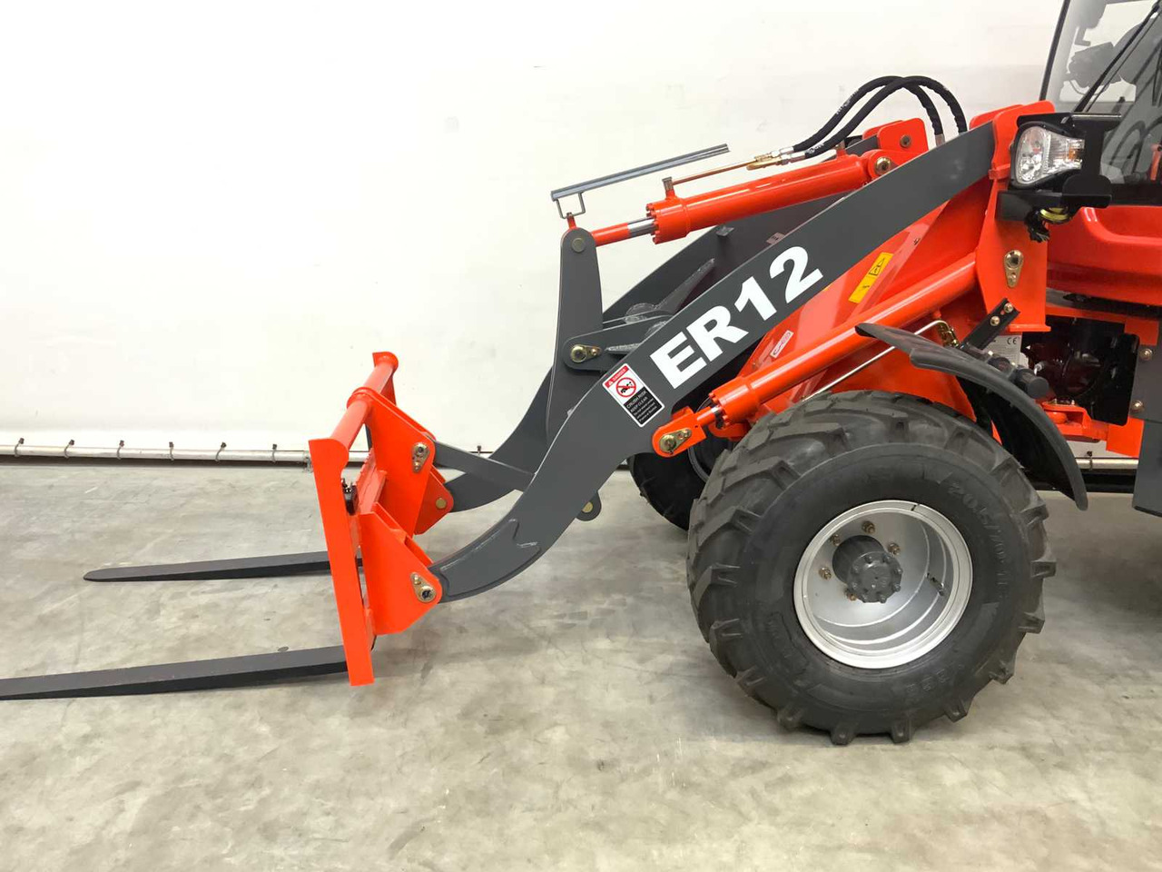 EVERUN - 2025 - ER12 - WHEEL LOADER - Utovarivač na kotačima: slika EVERUN - 2025 - ER12 - WHEEL LOADER - Utovarivač na kotačima EVERUN - 2025 - ER12 - WHEEL LOADER - Utovarivač na kotačima: slika EVERUN - 2025 - ER12 - WHEEL LOADER - Utovarivač na kotačima