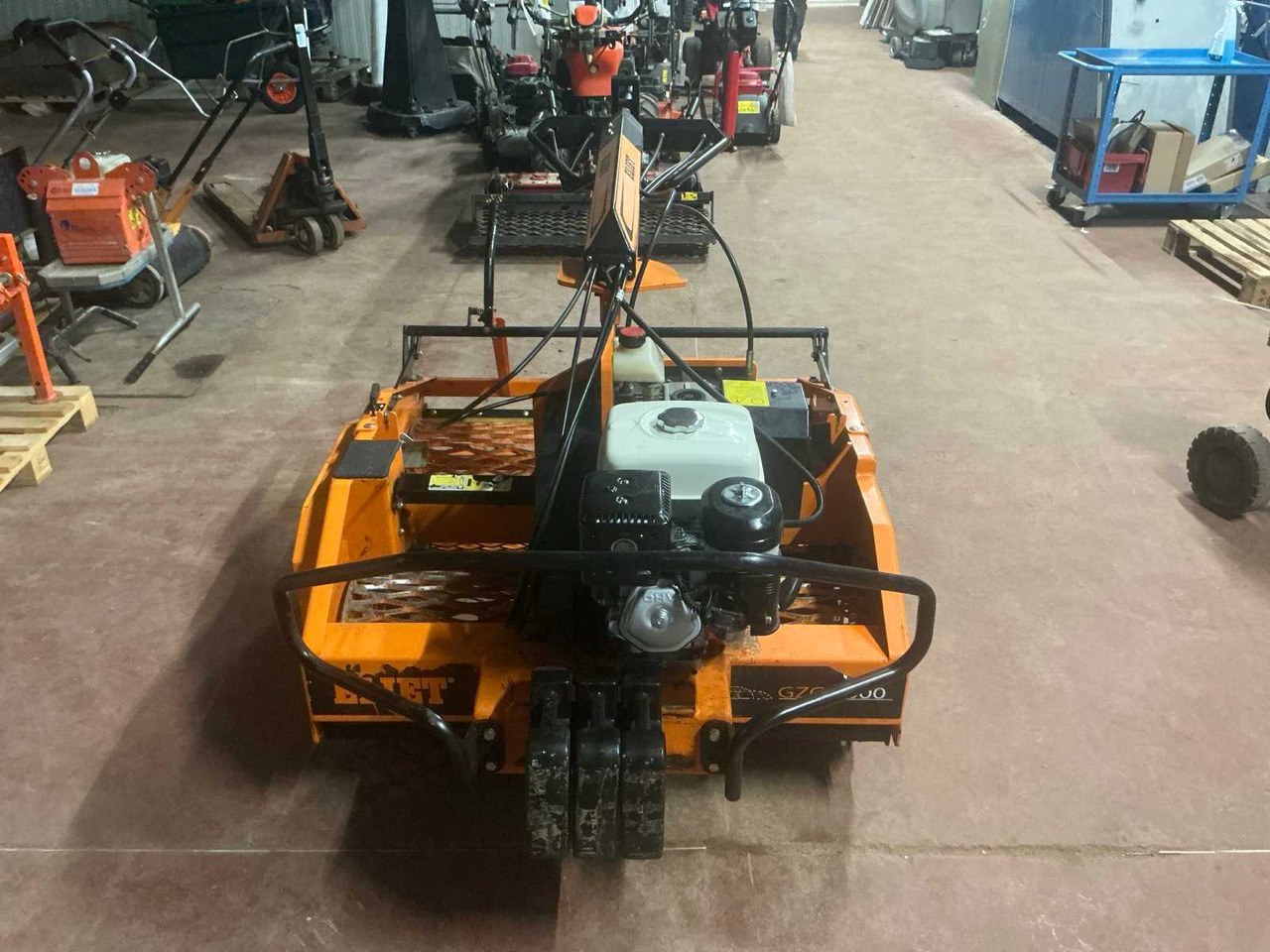 Elite GZC 1000 - Oprema za sijanje: slika Elite GZC 1000 - Oprema za sijanje Elite GZC 1000 - Oprema za sijanje: slika Elite GZC 1000 - Oprema za sijanje