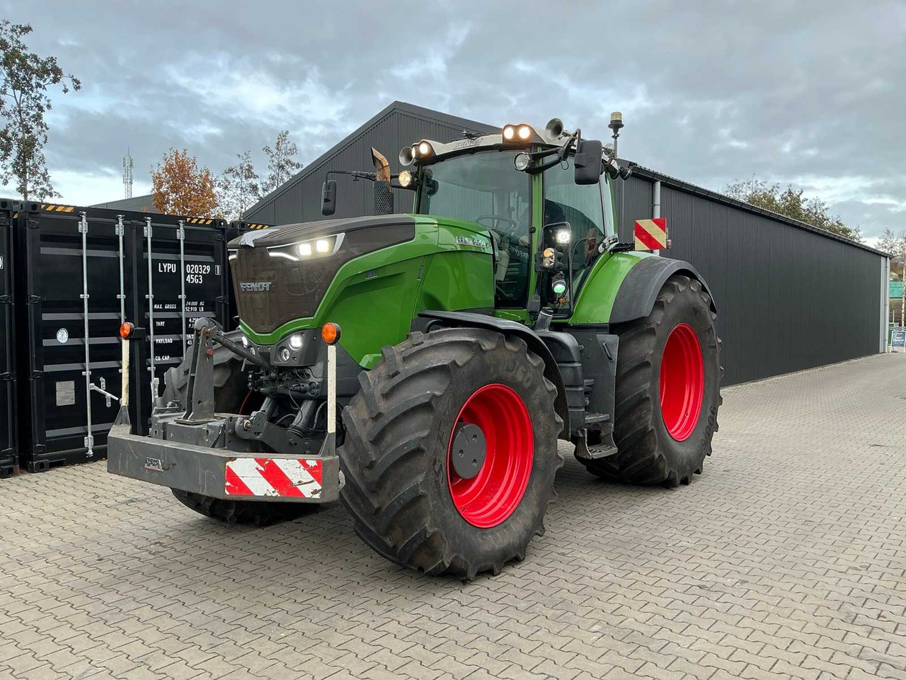 FENDT 934 VARIO ALL-WHEEL DRIVE AGRICULTURAL TRACTOR - Traktor: slika FENDT 934 VARIO ALL-WHEEL DRIVE AGRICULTURAL TRACTOR - Traktor FENDT 934 VARIO ALL-WHEEL DRIVE AGRICULTURAL TRACTOR - Traktor: slika FENDT 934 VARIO ALL-WHEEL DRIVE AGRICULTURAL TRACTOR - Traktor