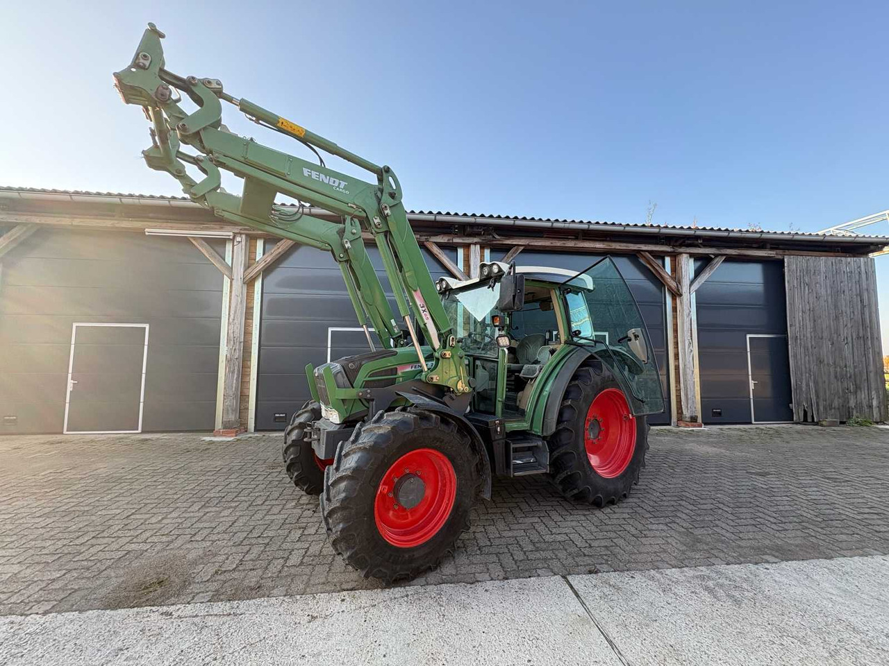 Fendt 209 S Vario - Traktor: slika Fendt 209 S Vario - Traktor Fendt 209 S Vario - Traktor: slika Fendt 209 S Vario - Traktor