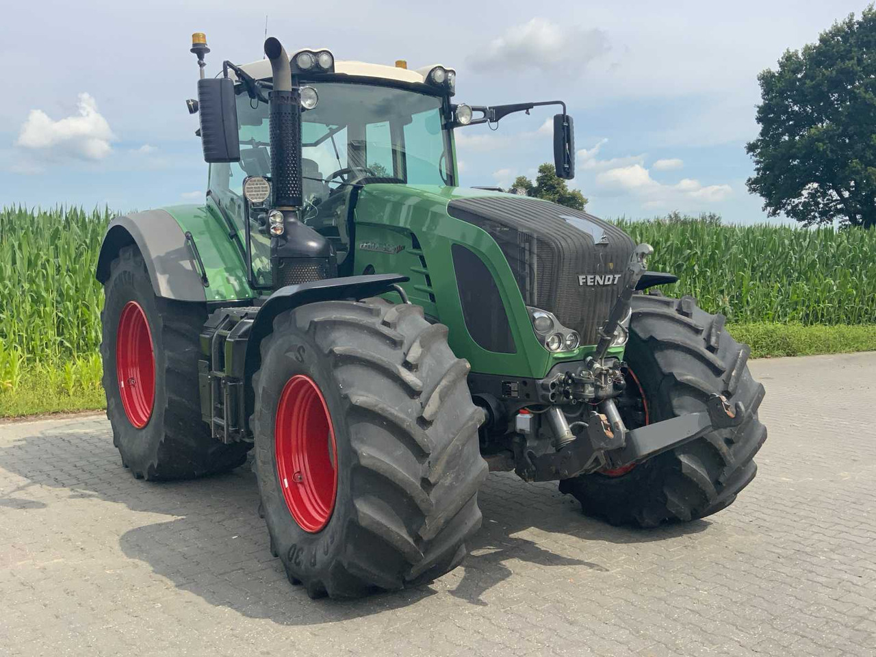 Fendt 939 Vario - Traktor: slika Fendt 939 Vario - Traktor Fendt 939 Vario - Traktor: slika Fendt 939 Vario - Traktor