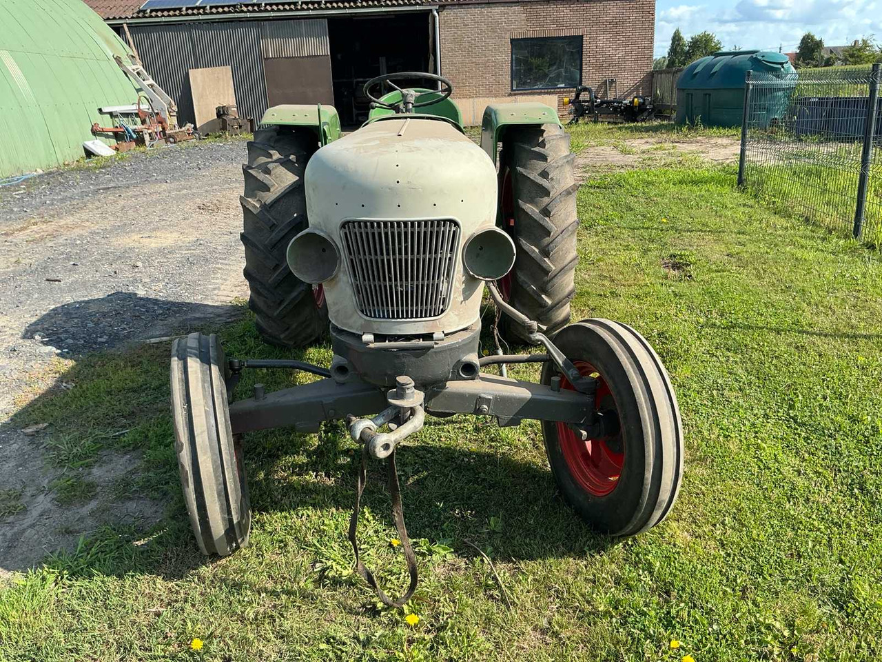 Fendt FL 131 Farmer 1 z - Traktor: slika Fendt FL 131 Farmer 1 z - Traktor Fendt FL 131 Farmer 1 z - Traktor: slika Fendt FL 131 Farmer 1 z - Traktor