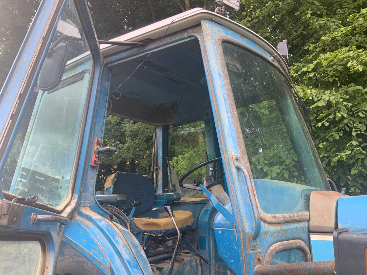 Traktor Ford 7710: slika Traktor Ford 7710