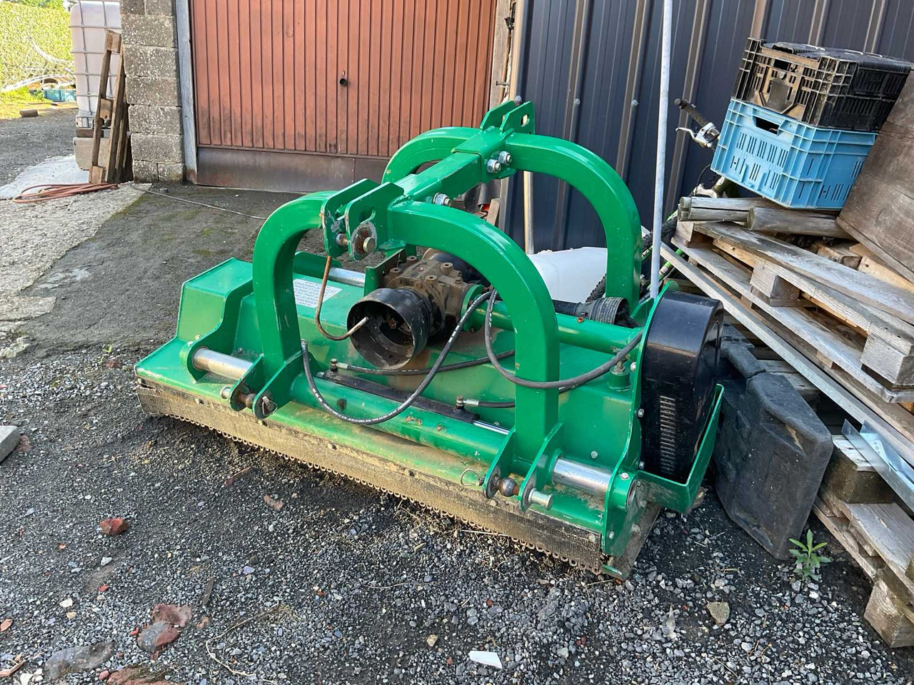 GEO Mower AGN 160 - Malčer sa čekićima: slika GEO Mower AGN 160 - Malčer sa čekićima GEO Mower AGN 160 - Malčer sa čekićima: slika GEO Mower AGN 160 - Malčer sa čekićima