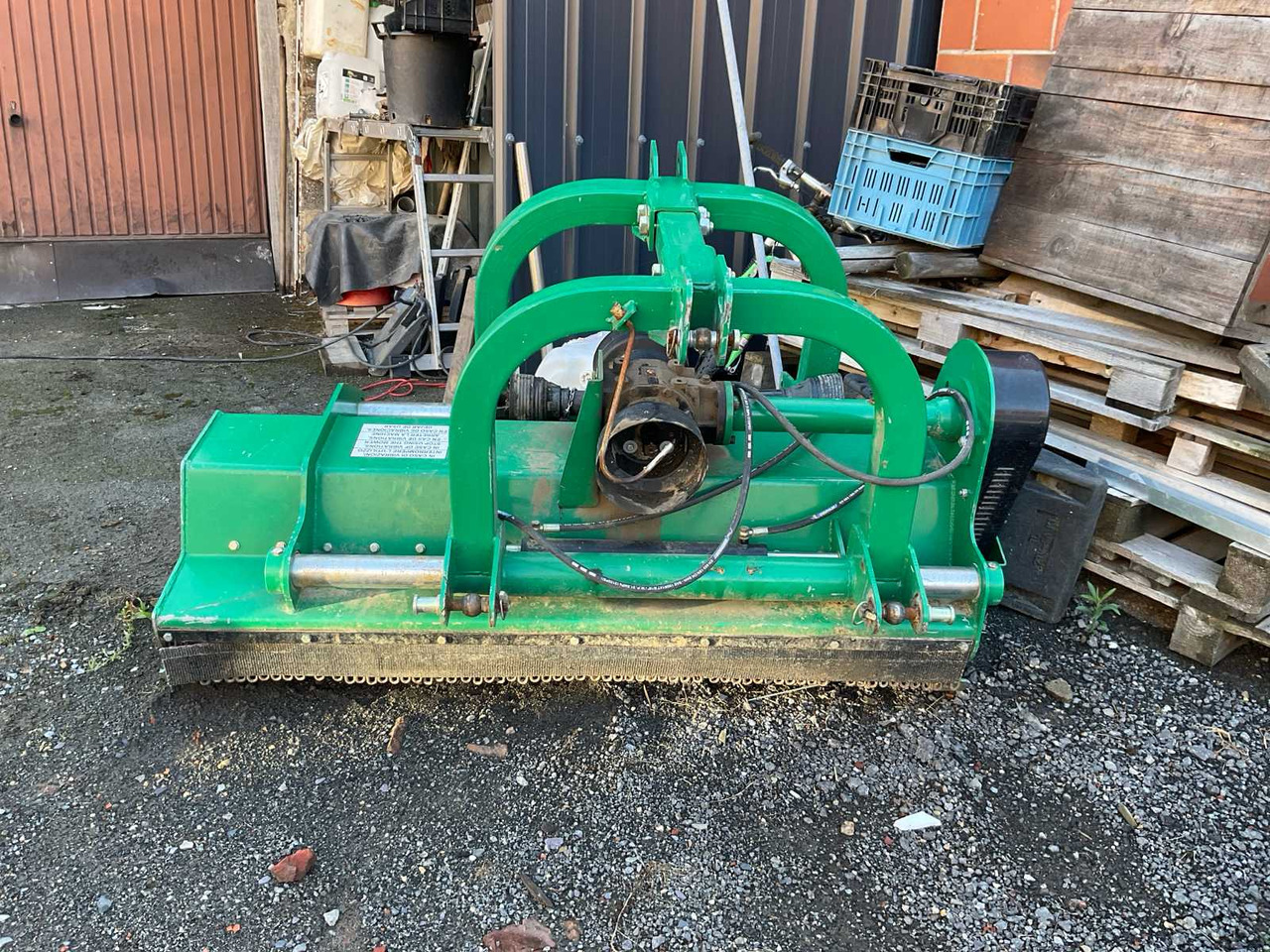 GEO Mower AGN 160 - Malčer sa čekićima: slika GEO Mower AGN 160 - Malčer sa čekićima GEO Mower AGN 160 - Malčer sa čekićima: slika GEO Mower AGN 160 - Malčer sa čekićima