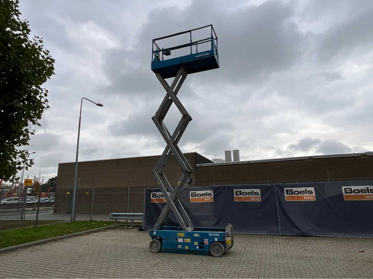 Genie GS-2032 - Podizna platforma: slika Genie GS-2032 - Podizna platforma Genie GS-2032 - Podizna platforma: slika Genie GS-2032 - Podizna platforma