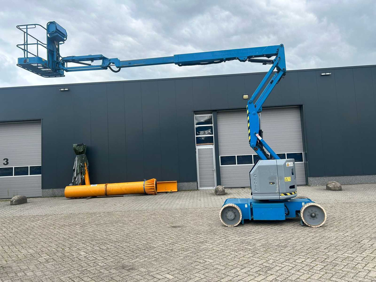 Genie Z34/22N - Podizna platforma: slika Genie Z34/22N - Podizna platforma Genie Z34/22N - Podizna platforma: slika Genie Z34/22N - Podizna platforma