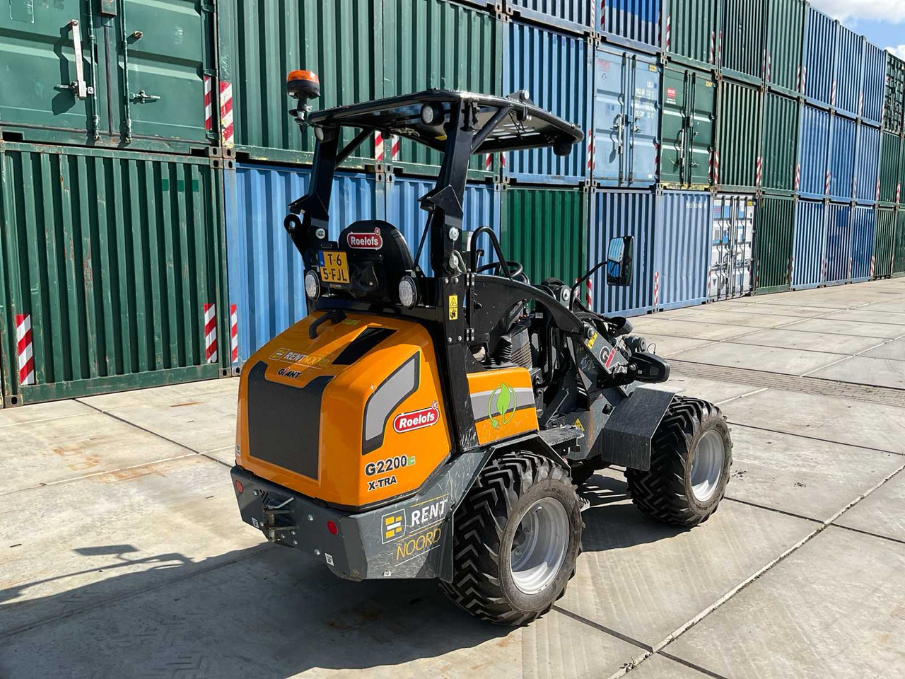 Giant G2200E X-TRA - Utovarivač na kotačima: slika Giant G2200E X-TRA - Utovarivač na kotačima Giant G2200E X-TRA - Utovarivač na kotačima: slika Giant G2200E X-TRA - Utovarivač na kotačima