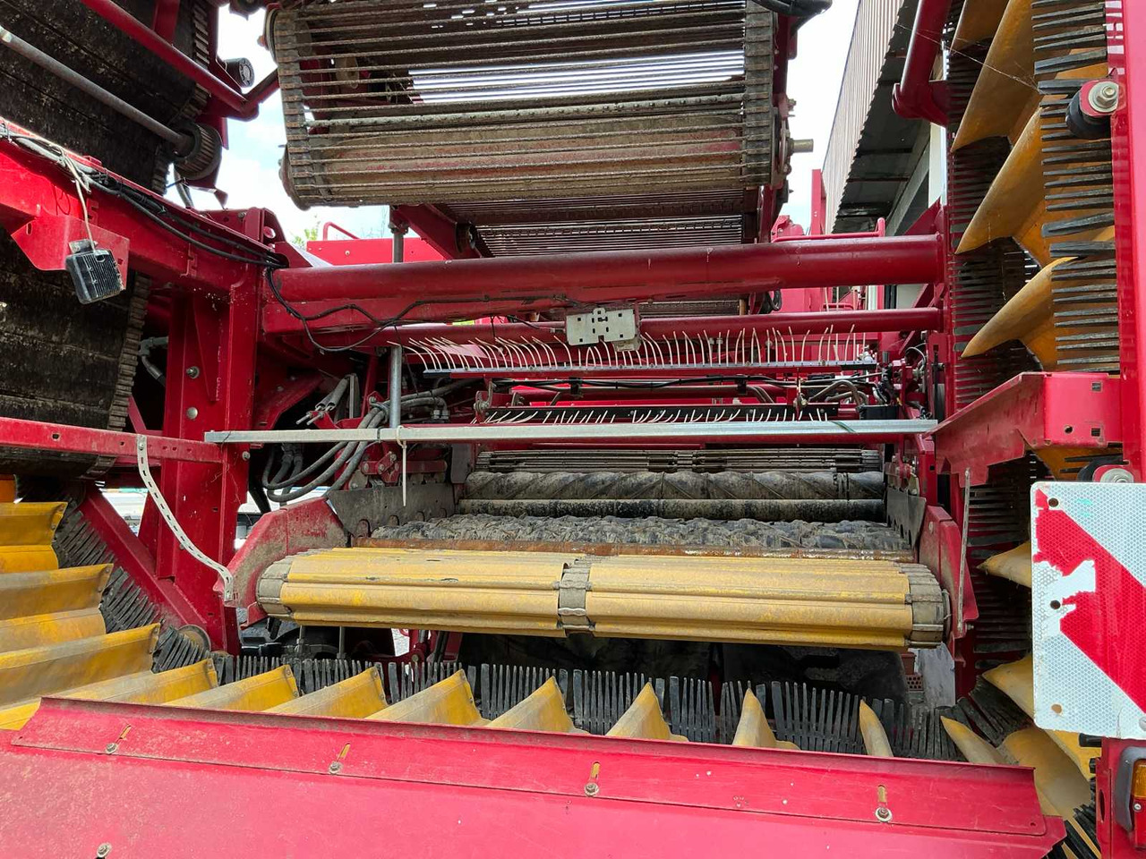 Grimme 260 SV - Stroj za krumpir: slika Grimme 260 SV - Stroj za krumpir Grimme 260 SV - Stroj za krumpir: slika Grimme 260 SV - Stroj za krumpir