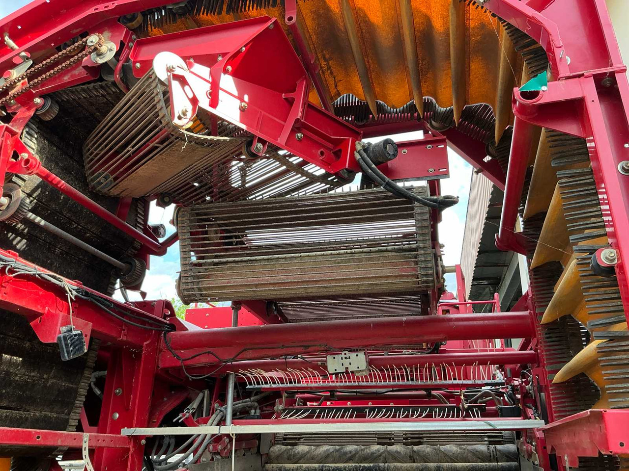 Grimme 260 SV - Stroj za krumpir: slika Grimme 260 SV - Stroj za krumpir Grimme 260 SV - Stroj za krumpir: slika Grimme 260 SV - Stroj za krumpir