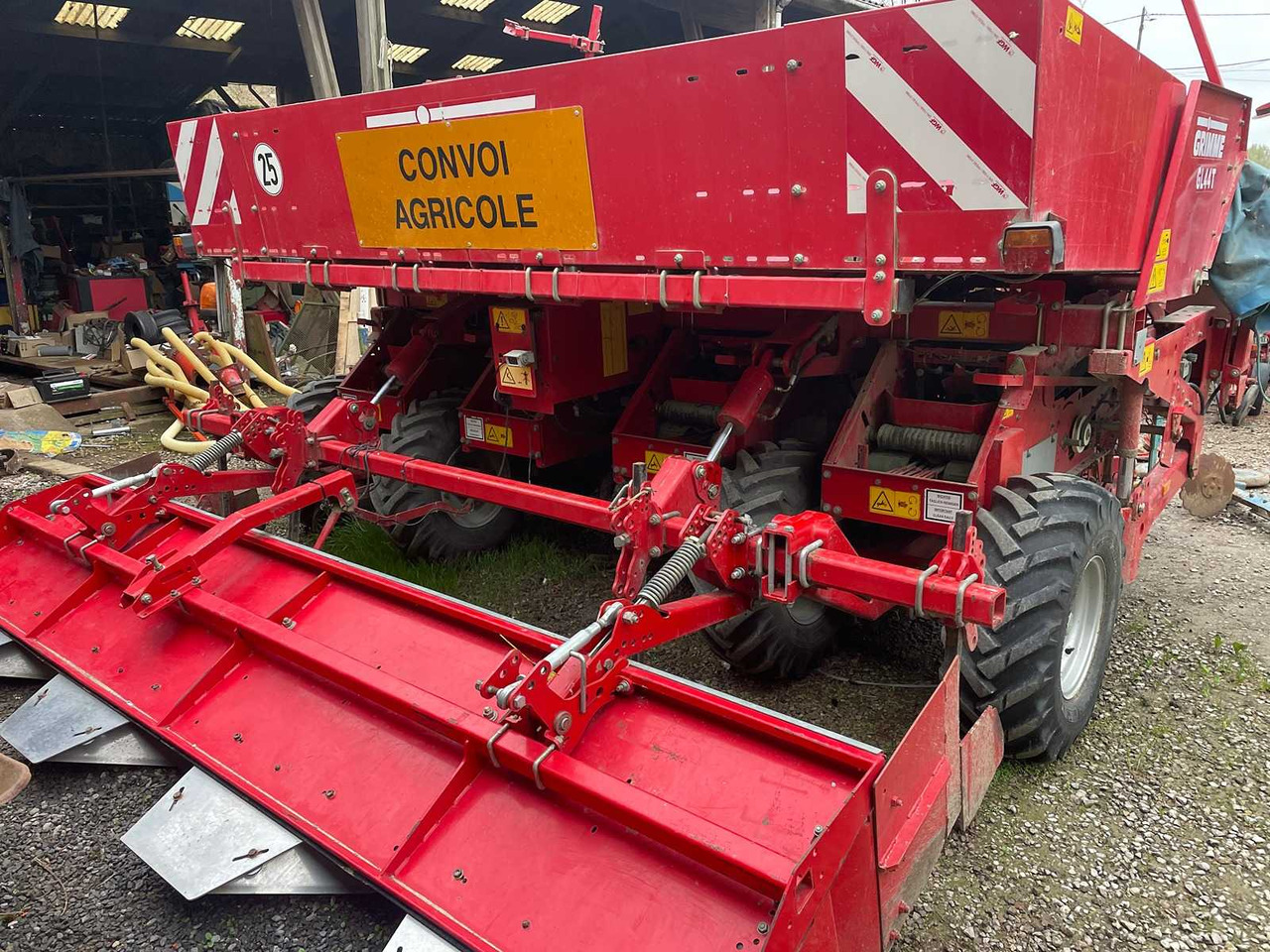 Grimme GB GL 44 - Sadilica za krumpir: slika Grimme GB GL 44 - Sadilica za krumpir Grimme GB GL 44 - Sadilica za krumpir: slika Grimme GB GL 44 - Sadilica za krumpir