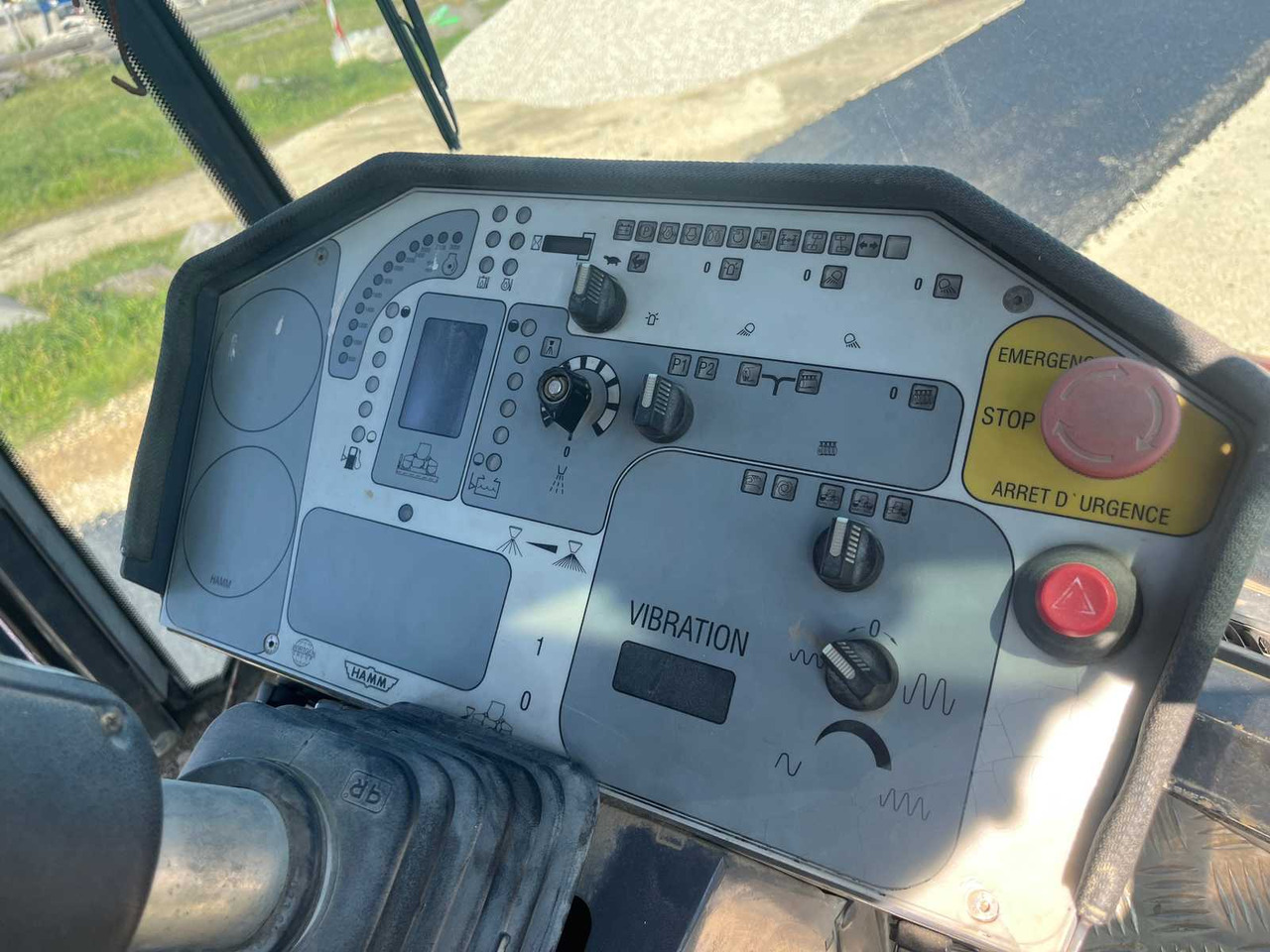 Cestovni valjak HAMM HD90: slika Cestovni valjak HAMM HD90