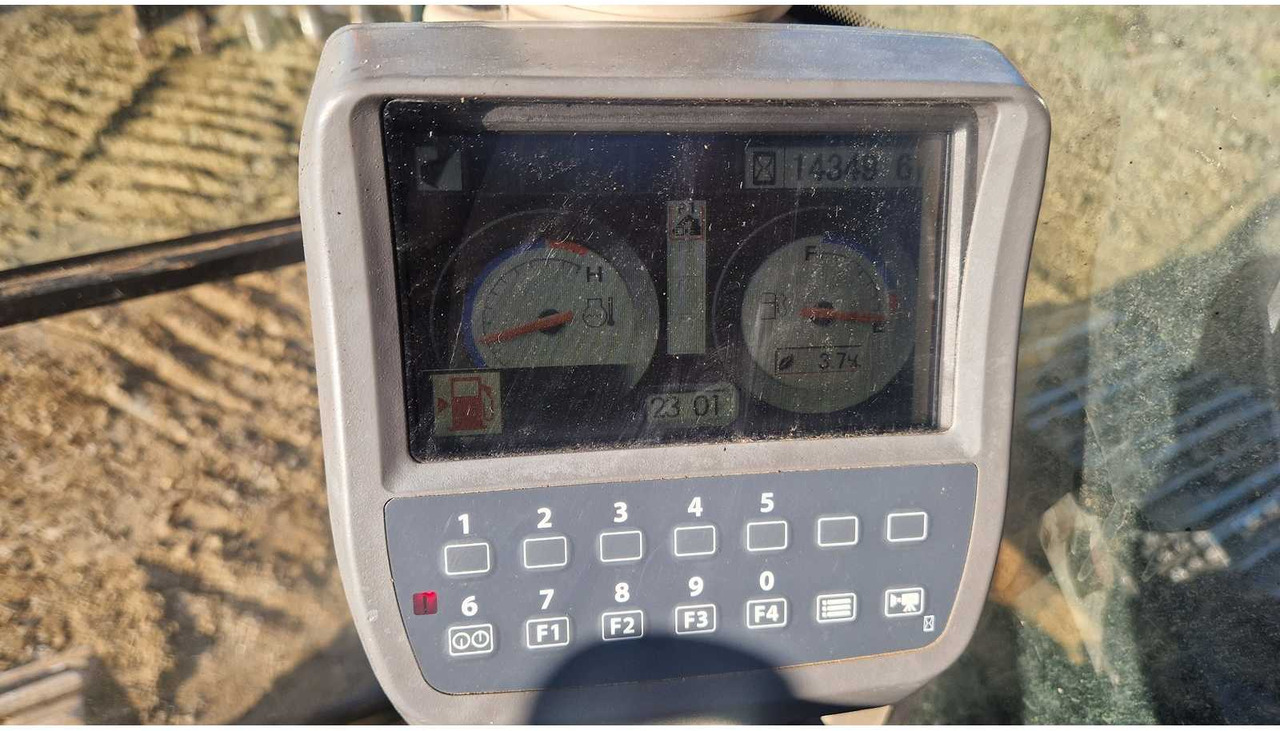 Bager HITACHI - ZAXIS 225 - TRACKED EXCAVATOR - 2006: slika Bager HITACHI - ZAXIS 225 - TRACKED EXCAVATOR - 2006