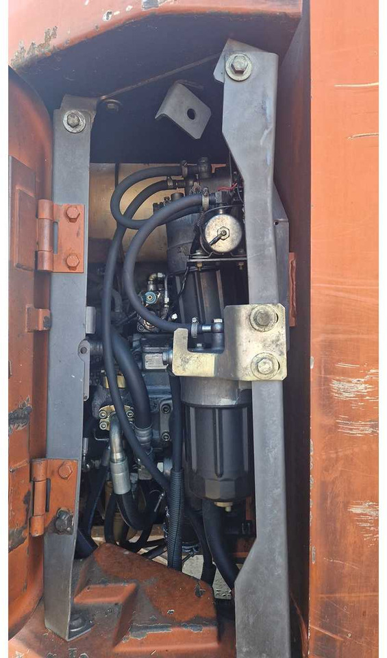 Bager HITACHI - ZAXIS 225 - TRACKED EXCAVATOR - 2006: slika Bager HITACHI - ZAXIS 225 - TRACKED EXCAVATOR - 2006