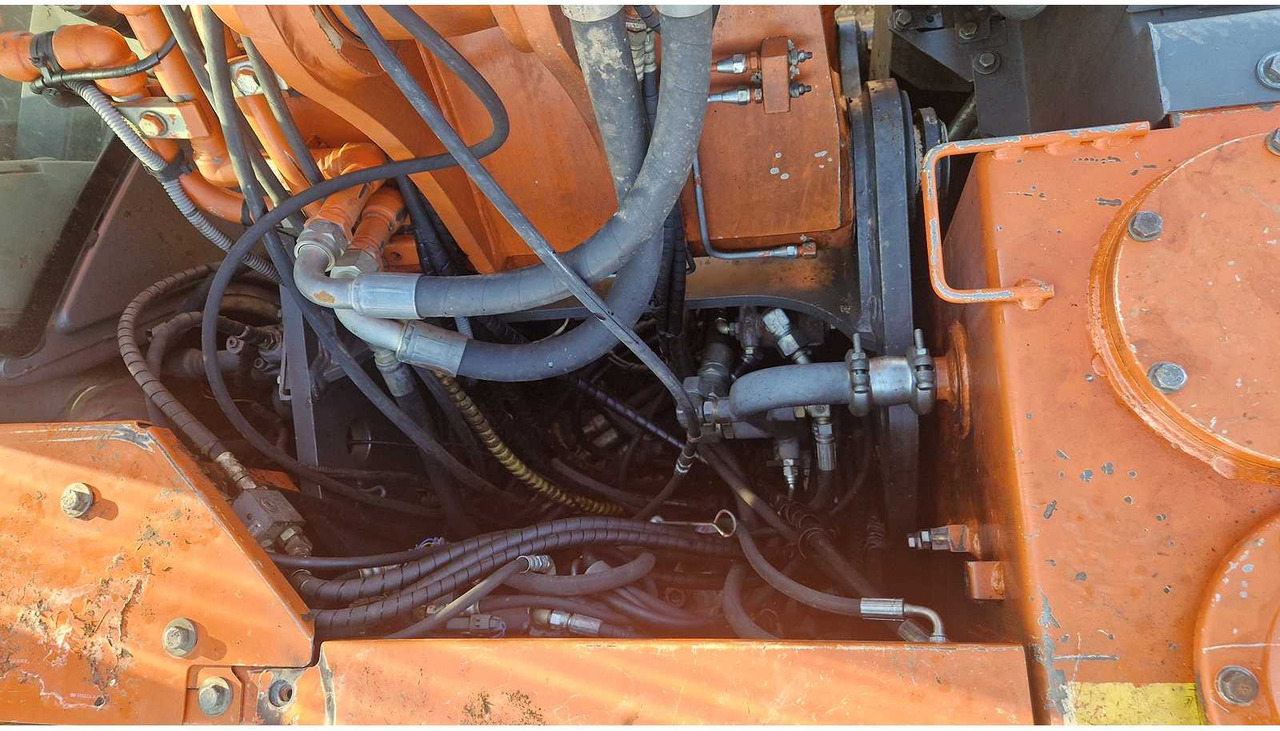 Bager HITACHI - ZAXIS 225 - TRACKED EXCAVATOR - 2006: slika Bager HITACHI - ZAXIS 225 - TRACKED EXCAVATOR - 2006