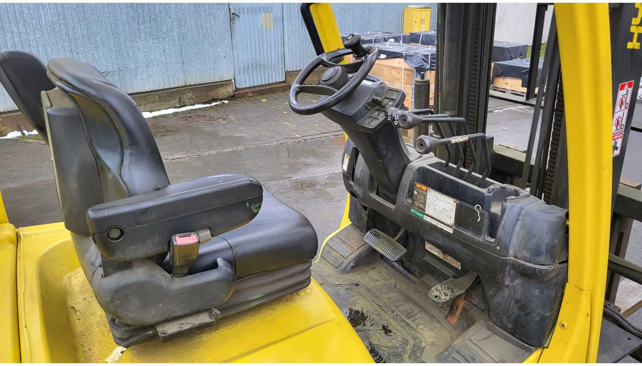 HYSTER H3.0FT FORKLIFT - Viličar: slika HYSTER H3.0FT FORKLIFT - Viličar HYSTER H3.0FT FORKLIFT - Viličar: slika HYSTER H3.0FT FORKLIFT - Viličar