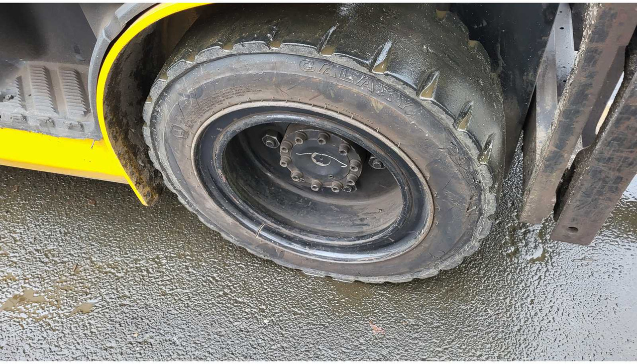 HYUNDAI 30D-9 DISEL FORKLIFT - Viličar: slika HYUNDAI 30D-9 DISEL FORKLIFT - Viličar HYUNDAI 30D-9 DISEL FORKLIFT - Viličar: slika HYUNDAI 30D-9 DISEL FORKLIFT - Viličar