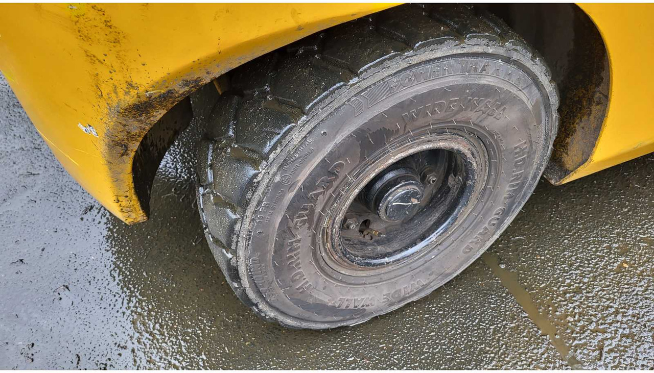 HYUNDAI 30D-9 DISEL FORKLIFT - Viličar: slika HYUNDAI 30D-9 DISEL FORKLIFT - Viličar HYUNDAI 30D-9 DISEL FORKLIFT - Viličar: slika HYUNDAI 30D-9 DISEL FORKLIFT - Viličar