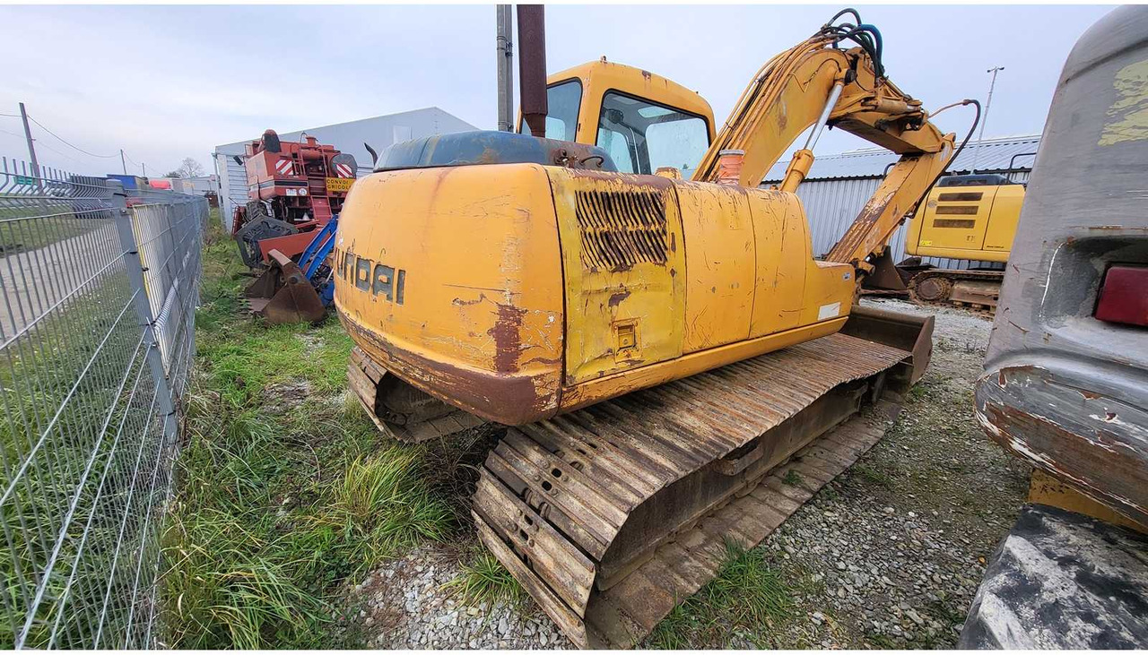 HYUNDAI ROBEX 130 LC TRACKED EXCAVATOR - Bager: slika HYUNDAI ROBEX 130 LC TRACKED EXCAVATOR - Bager HYUNDAI ROBEX 130 LC TRACKED EXCAVATOR - Bager: slika HYUNDAI ROBEX 130 LC TRACKED EXCAVATOR - Bager