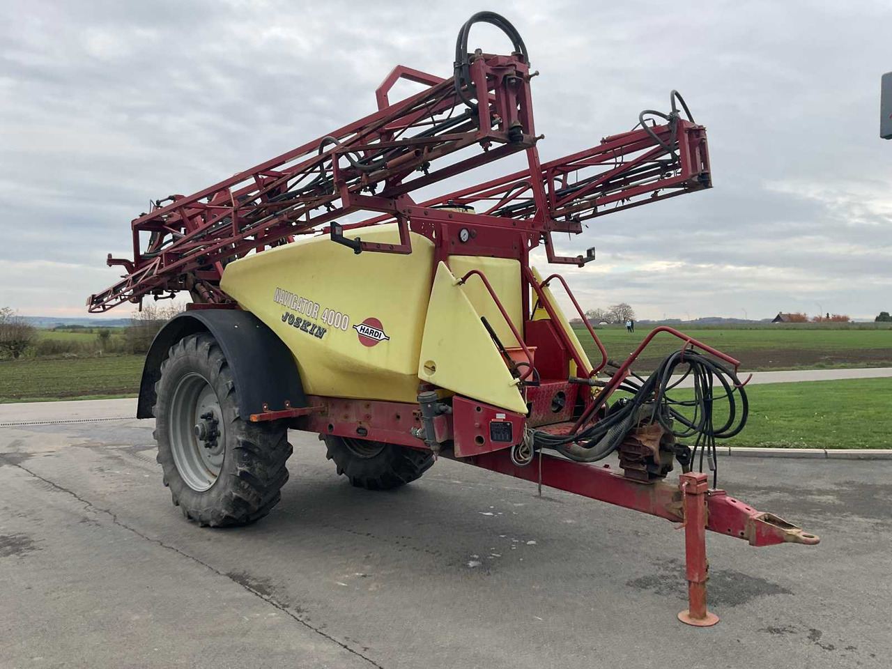 Hardi Navigator 4000 - Prskalica: slika Hardi Navigator 4000 - Prskalica Hardi Navigator 4000 - Prskalica: slika Hardi Navigator 4000 - Prskalica