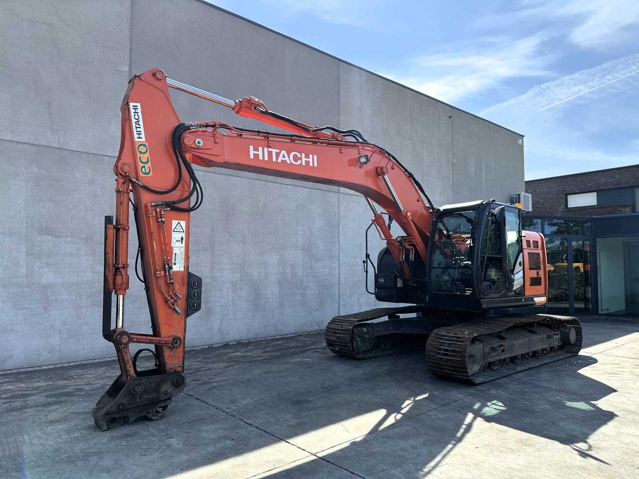 Hitachi ZX225USLC-6 - Bager gusjeničar: slika Hitachi ZX225USLC-6 - Bager gusjeničar Hitachi ZX225USLC-6 - Bager gusjeničar: slika Hitachi ZX225USLC-6 - Bager gusjeničar