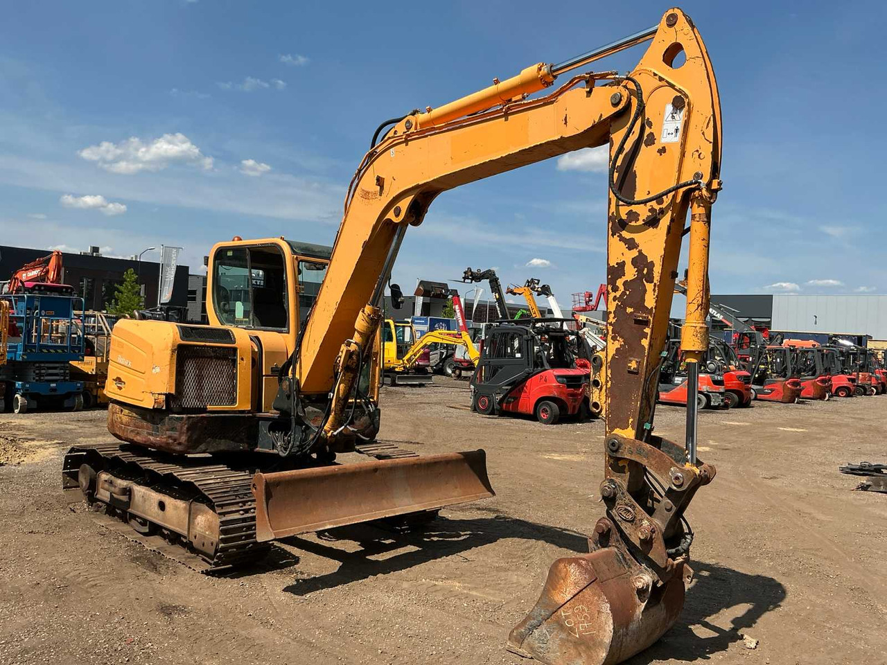 Hyundai Robex 80cr - Bager gusjeničar: slika Hyundai Robex 80cr - Bager gusjeničar Hyundai Robex 80cr - Bager gusjeničar: slika Hyundai Robex 80cr - Bager gusjeničar