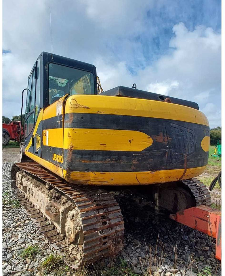 JCB - 2000 - JS130 - CRAWLER EXCAVATOR - Bager: slika JCB - 2000 - JS130 - CRAWLER EXCAVATOR - Bager JCB - 2000 - JS130 - CRAWLER EXCAVATOR - Bager: slika JCB - 2000 - JS130 - CRAWLER EXCAVATOR - Bager
