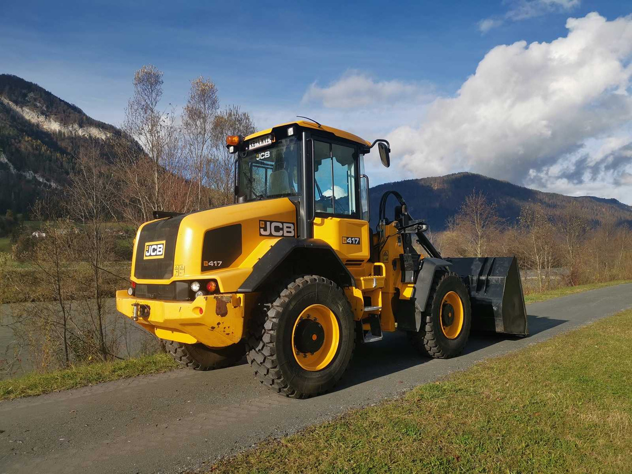 JCB 417HT - Utovarivač na kotačima: slika JCB 417HT - Utovarivač na kotačima JCB 417HT - Utovarivač na kotačima: slika JCB 417HT - Utovarivač na kotačima