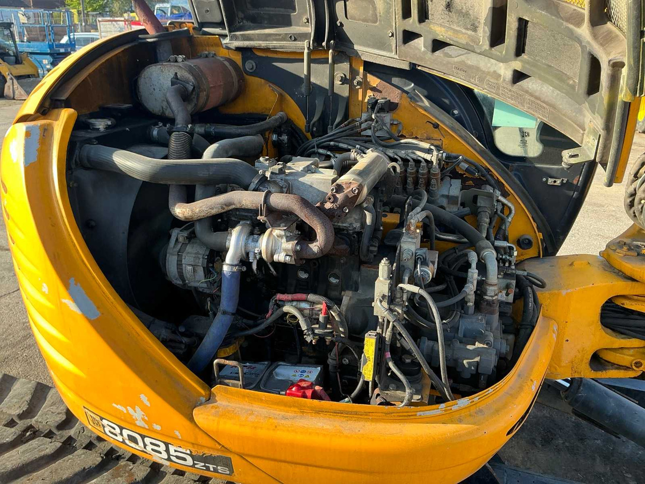 JCB 8085 MIDI-EXCAVATOR - Bager: slika JCB 8085 MIDI-EXCAVATOR - Bager JCB 8085 MIDI-EXCAVATOR - Bager: slika JCB 8085 MIDI-EXCAVATOR - Bager