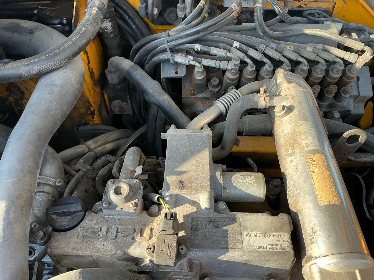 JCB 8085 - Bager gusjeničar: slika JCB 8085 - Bager gusjeničar JCB 8085 - Bager gusjeničar: slika JCB 8085 - Bager gusjeničar