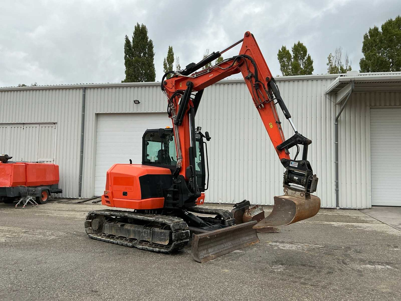 JCB 86C-1 TAB - Bager gusjeničar: slika JCB 86C-1 TAB - Bager gusjeničar JCB 86C-1 TAB - Bager gusjeničar: slika JCB 86C-1 TAB - Bager gusjeničar