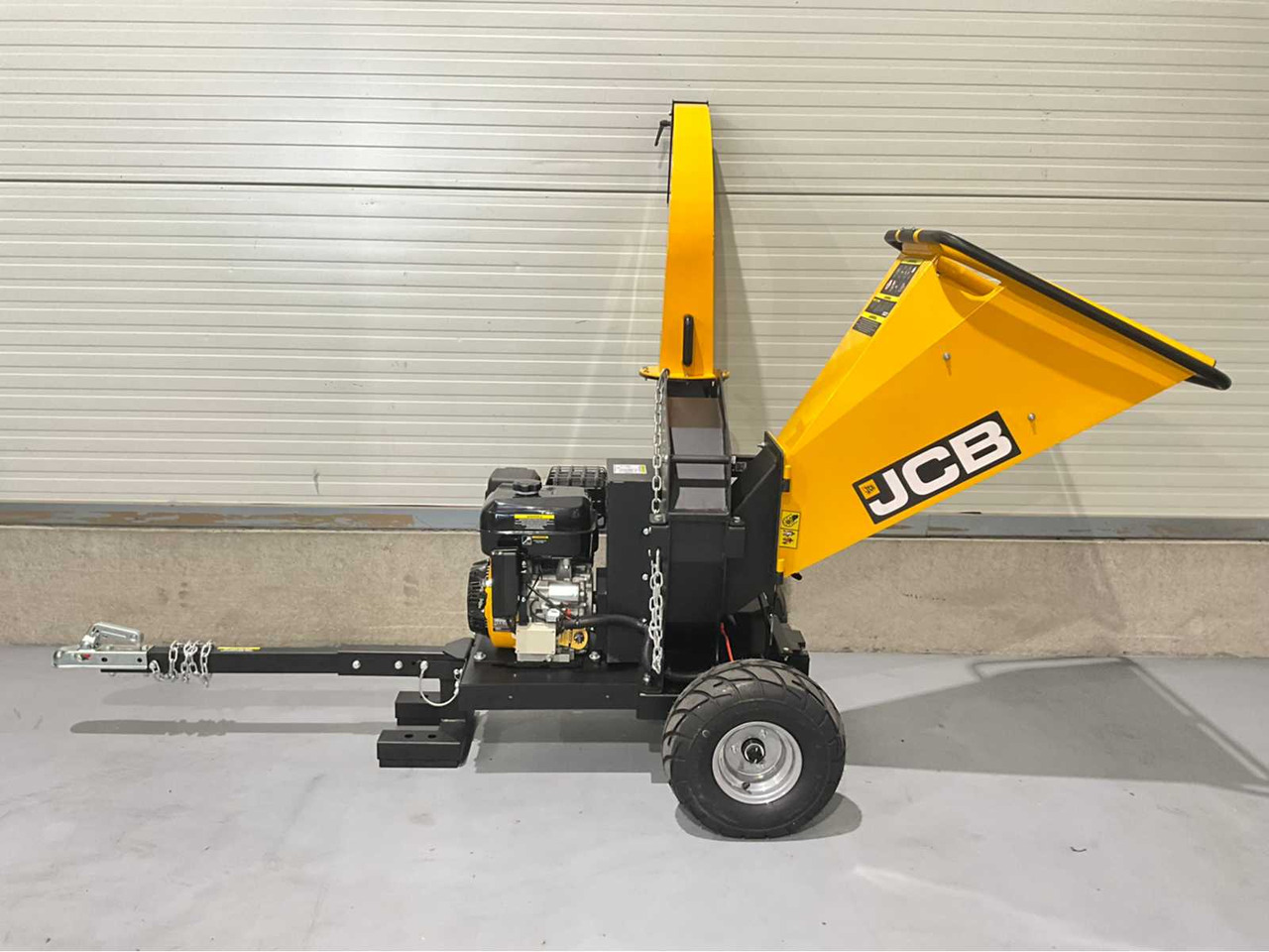 JCB CH150120PE - Drobilica za drvo: slika JCB CH150120PE - Drobilica za drvo JCB CH150120PE - Drobilica za drvo: slika JCB CH150120PE - Drobilica za drvo