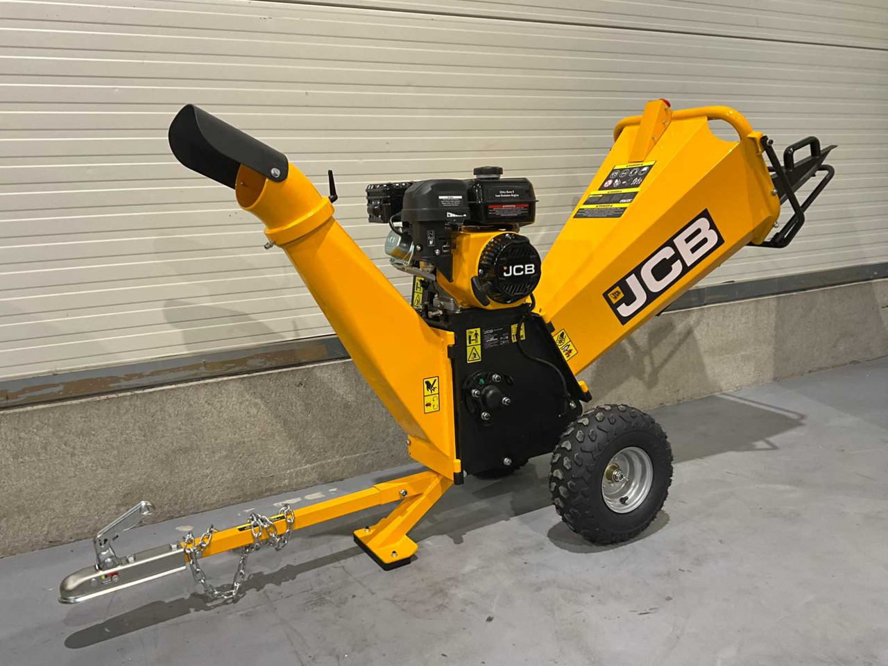 JCB CH75100P - Drobilica za drvo: slika JCB CH75100P - Drobilica za drvo JCB CH75100P - Drobilica za drvo: slika JCB CH75100P - Drobilica za drvo